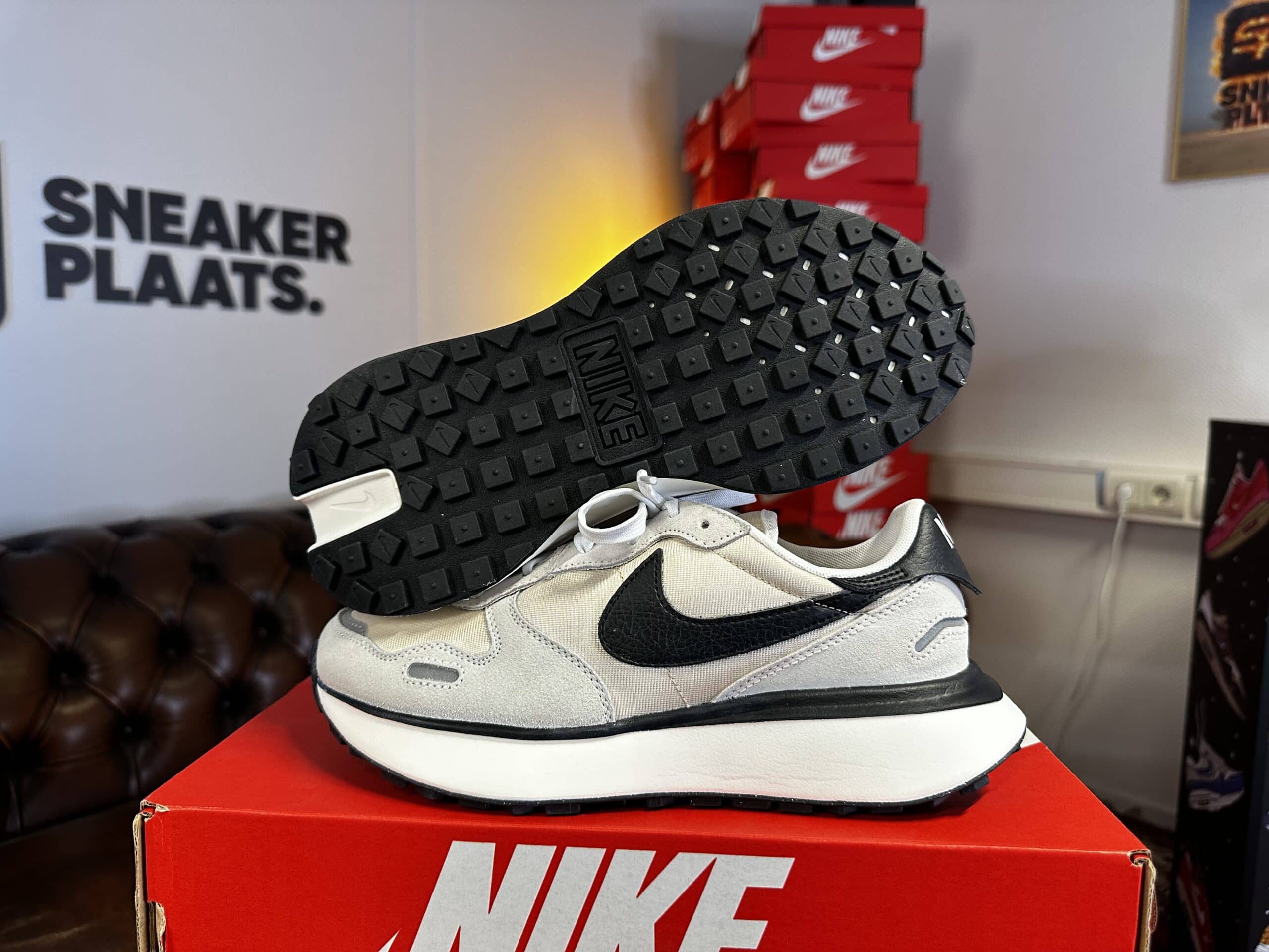 Nike waffle phoenix 2025